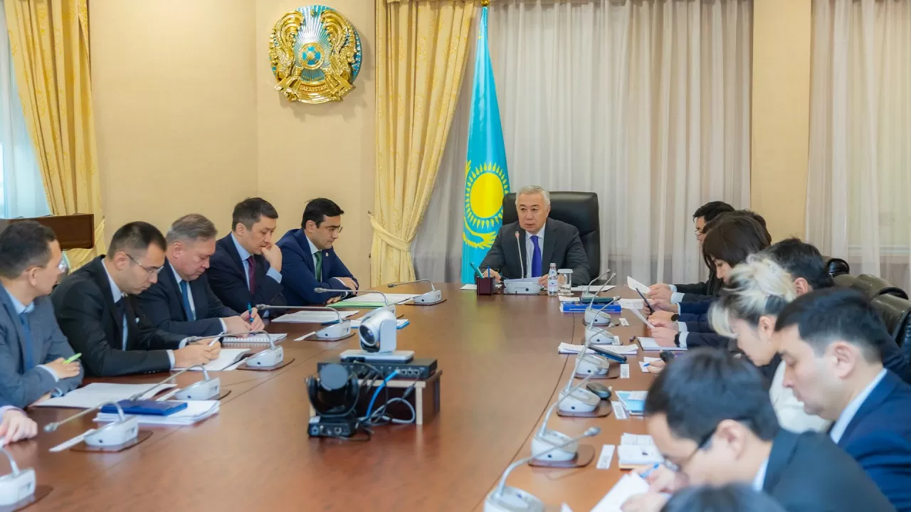 Уточнен механизм налоговых вычетов для работающих казахстанцев с инвалидностью 