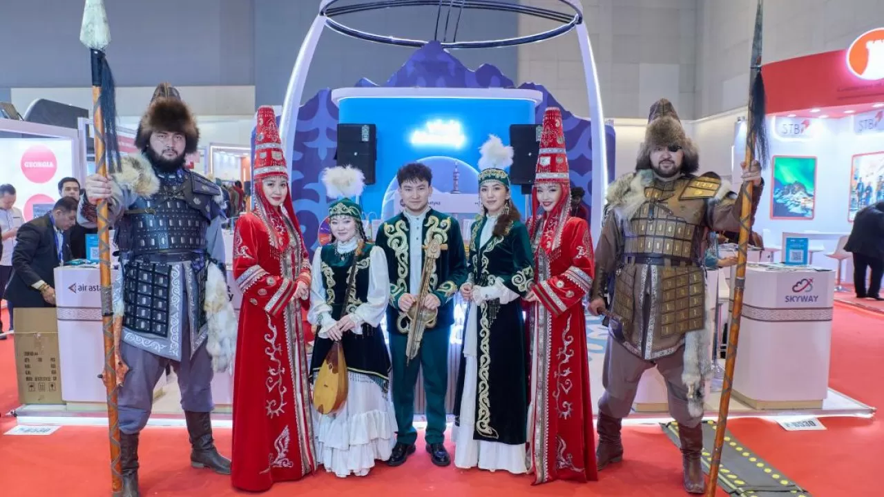 Kazakhstan Pavilion in Mumbai Receives International Recognition