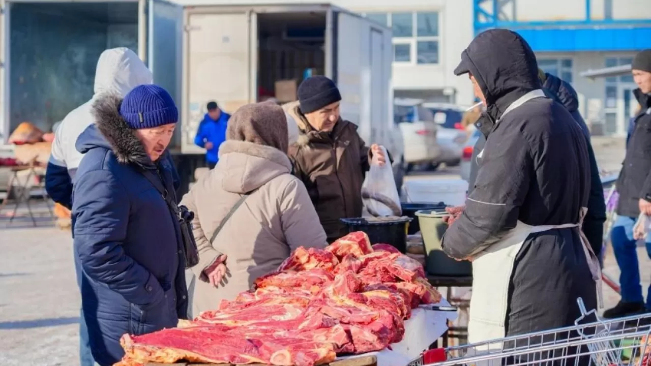 Елордада кезекті ауыл шаруашылығы жәрмеңкесі өтуде