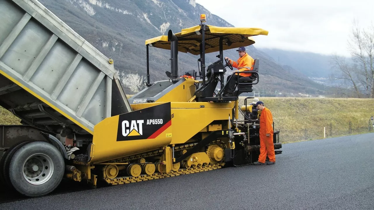 "Казавтожол" судится с компанией задержанного по делу о взятке депутата в ВКО 