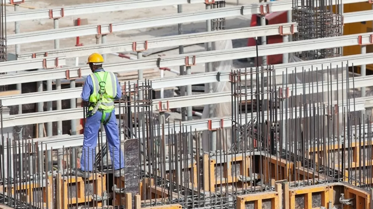 Без страховки и с нарушением Конституции: на западе Казахстана наказали предпринимателей 