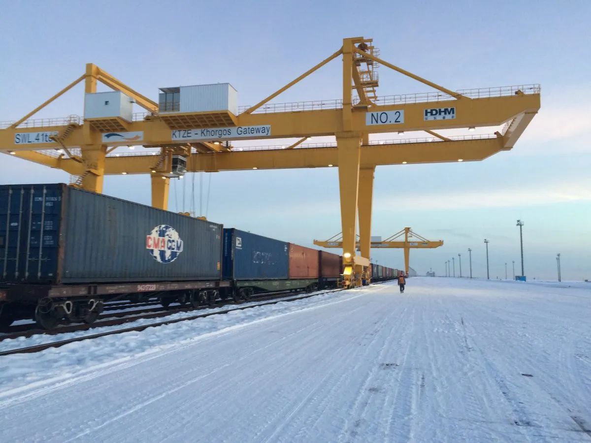 2025 жылы Khorgos Gateway арқылы жүк тасымалы артты