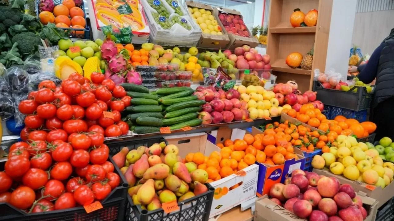 В Астане фермеры устроили масштабную распродажу продукции