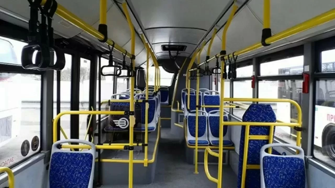 Проспект Тауелсиздик закрыт: автобусы ездят по-новому 