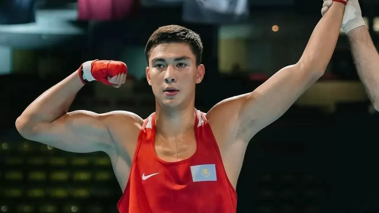 Boxam Elite-2026: Қазақстандық боксшы жекпе-жексіз жартылай финалға шықты 