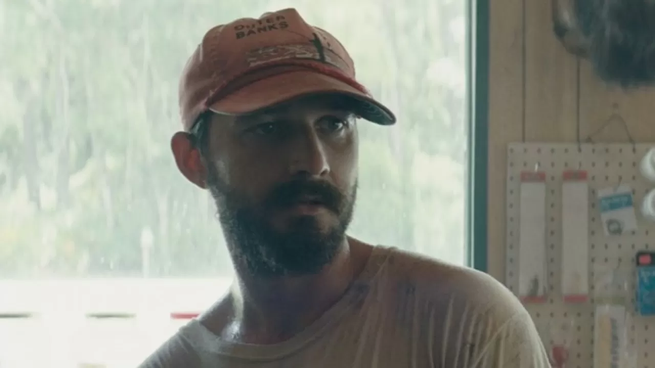 Шайа ЛаБаф снова попал в неприятности после многих лет трезвости 