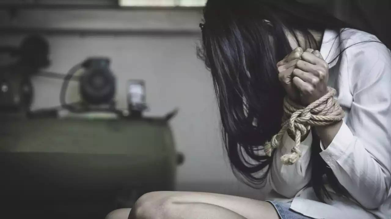 "Жыныстық құлдықта болған қызылордалық оқушы": "Клиенттерге" қатысты іс бөлек қаралуда