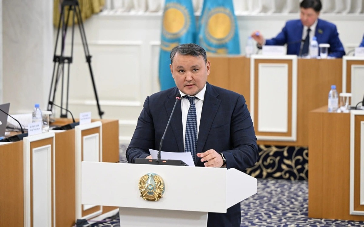 Ата заңның қазақша нұсқасы тілдік тұрғыдан қайта жүйеленді