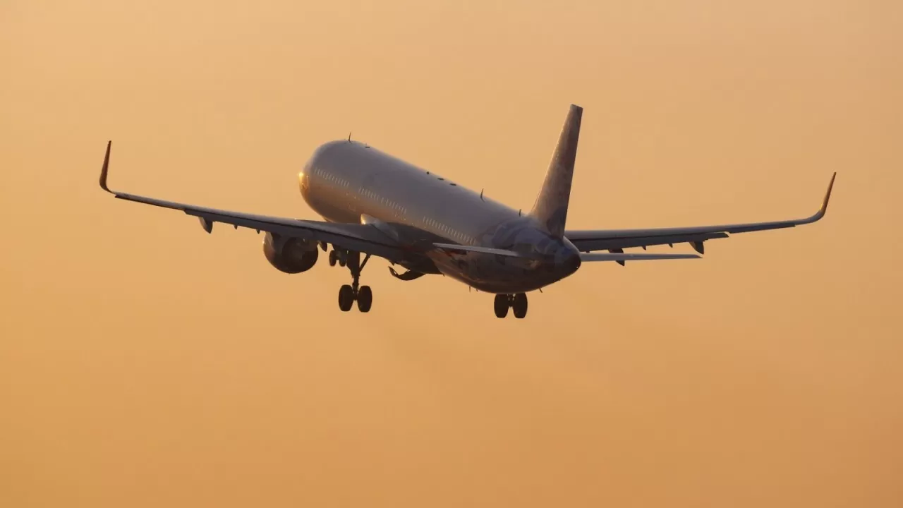 Цены на авиабилеты резко подешевели в январе, но за год выросли на 30% 