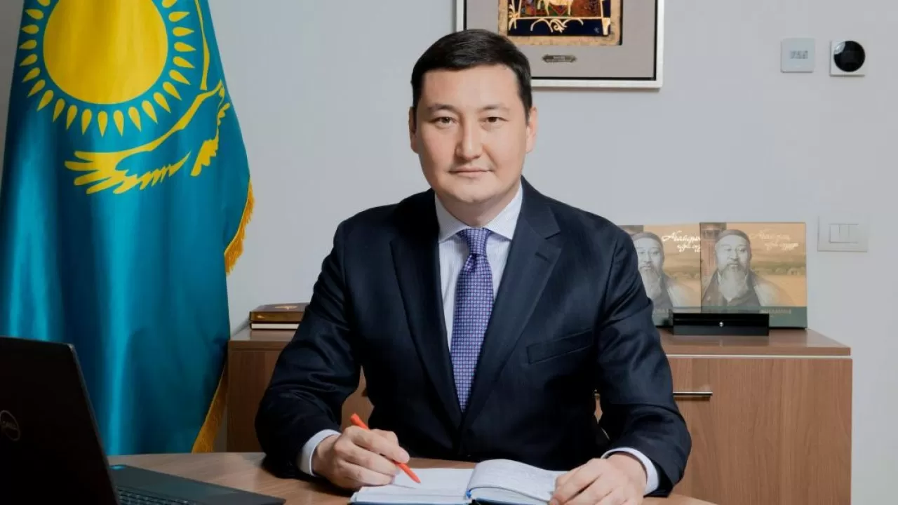 Досье: Мухаметкалиев Бахтияр Абаевич 