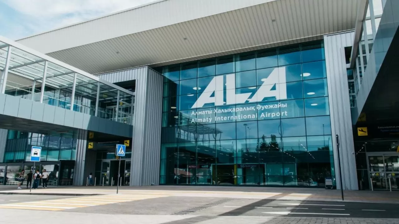 На 2,1 млн тенге оштрафовали аэропорт Алматы 