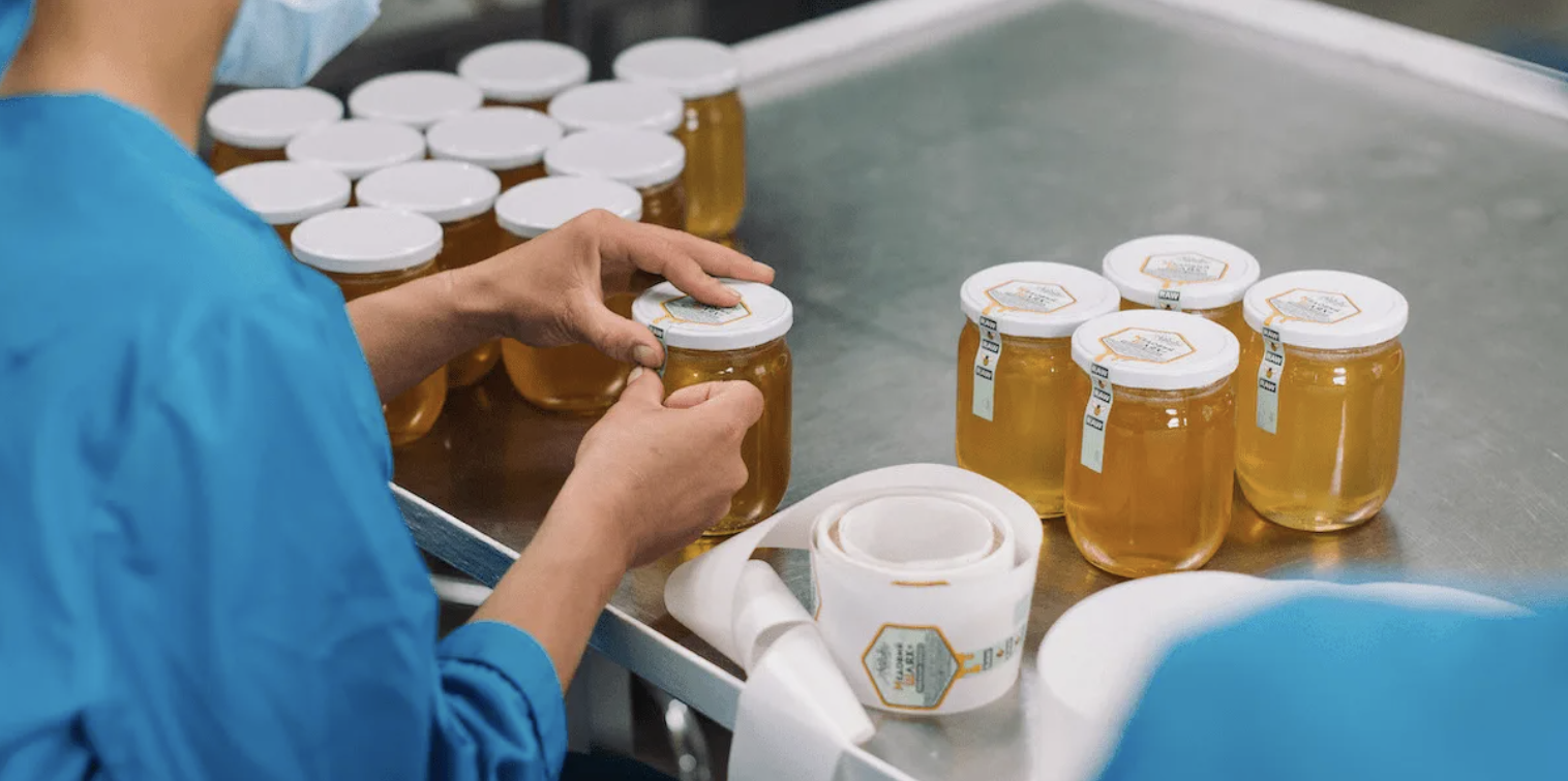 Елімізде жыл сайын шамамен 5 мың тонна бал өндіріледі