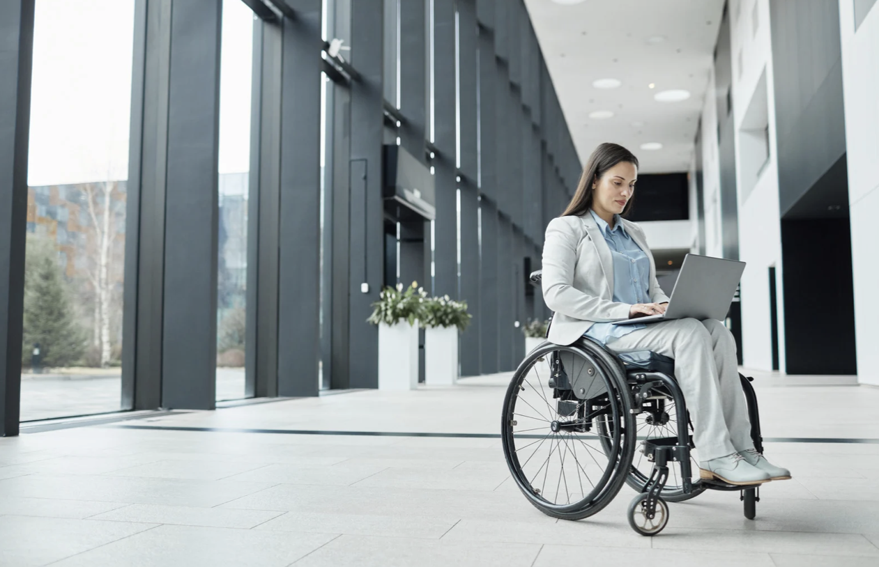 Жұмыс істейтін мүгедектігі бар адамдар үшін салық шегерімін қолдану тетігі анықталды