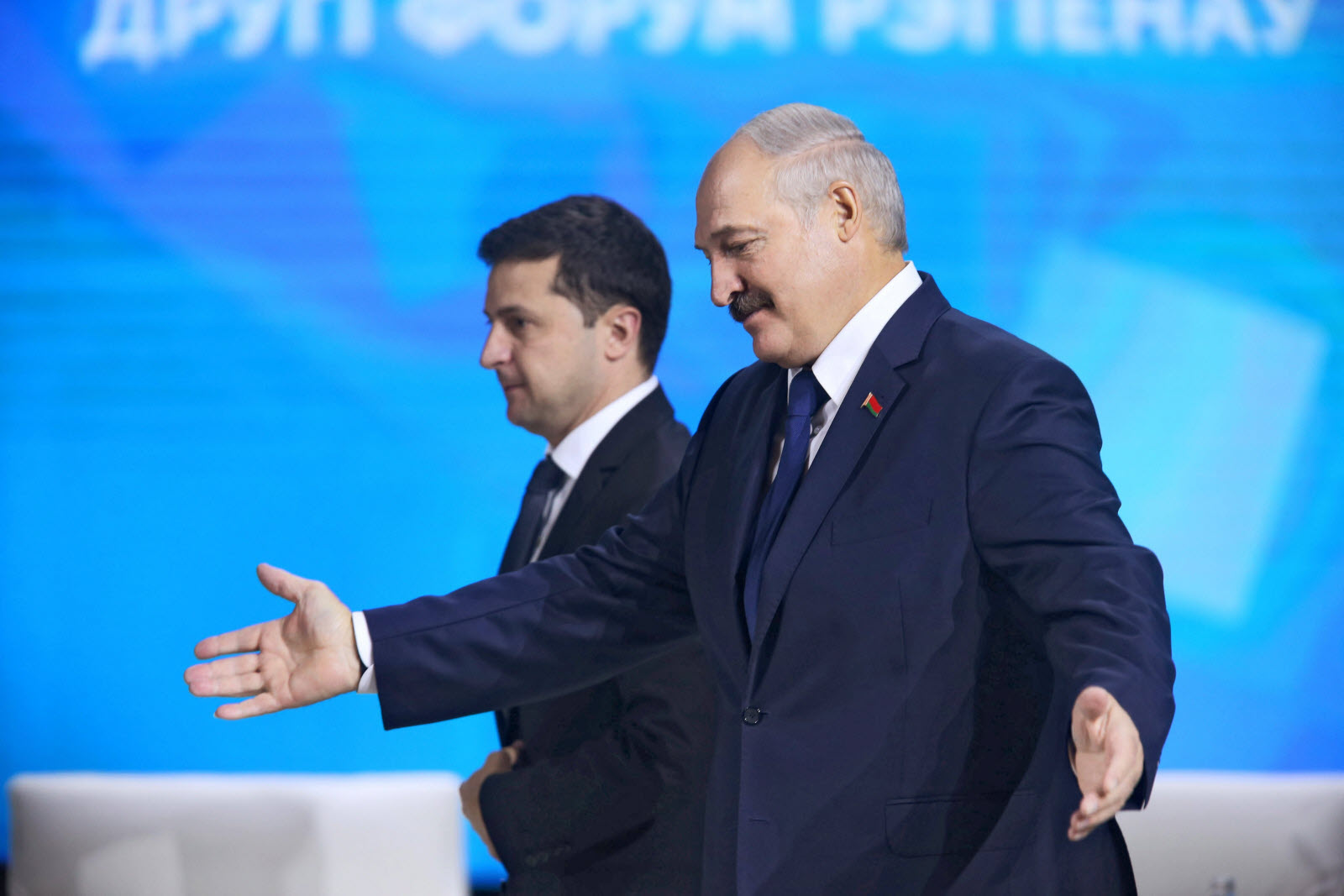 Зеленский Лукашенкоға қарсы санкциялар енгізді 