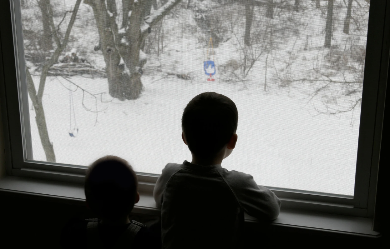 Анасы 2 баласын терезеден лақтырып жіберген оқиға жайлы Динара Закиева пікір білдірді