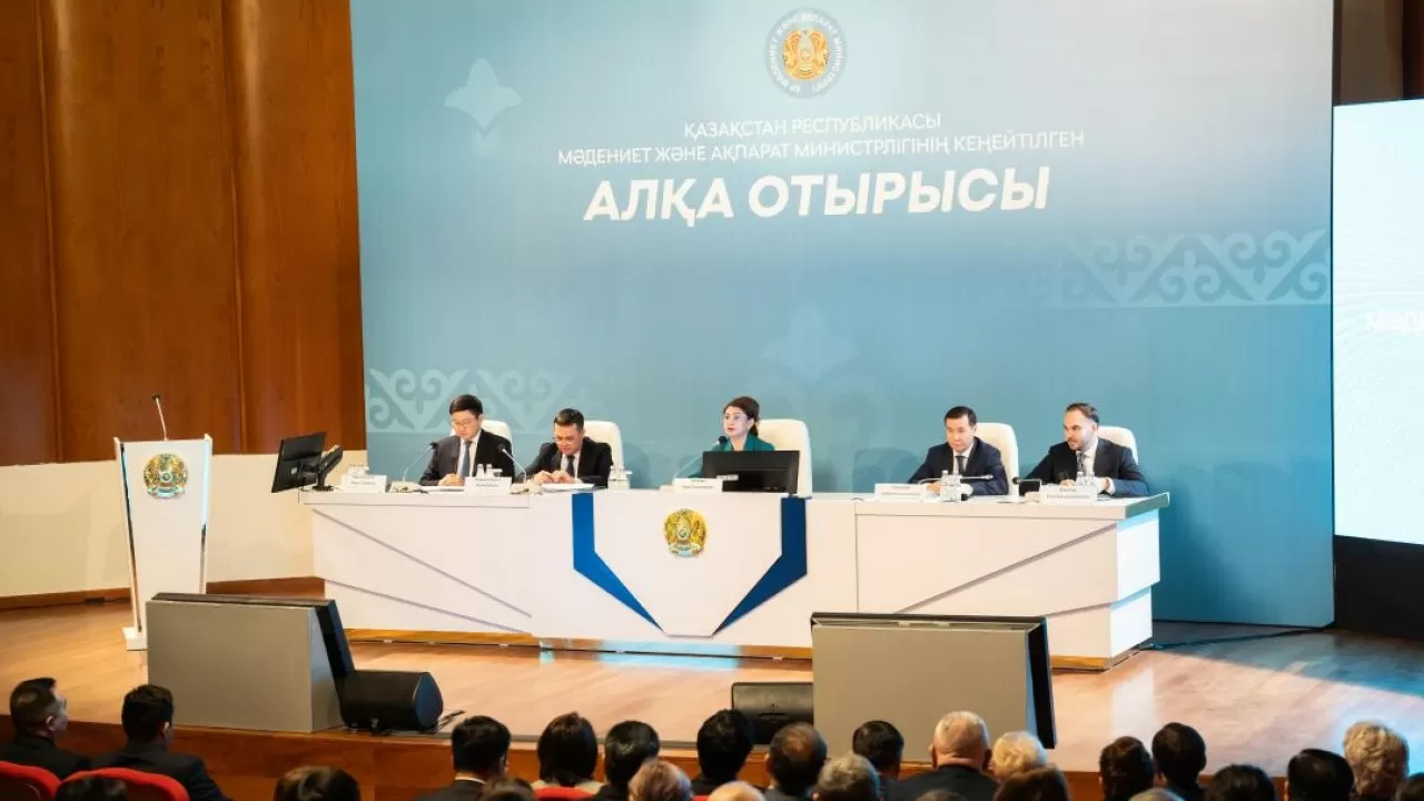  Балаева обозначила ключевые направления модернизации отраслей культуры и информации