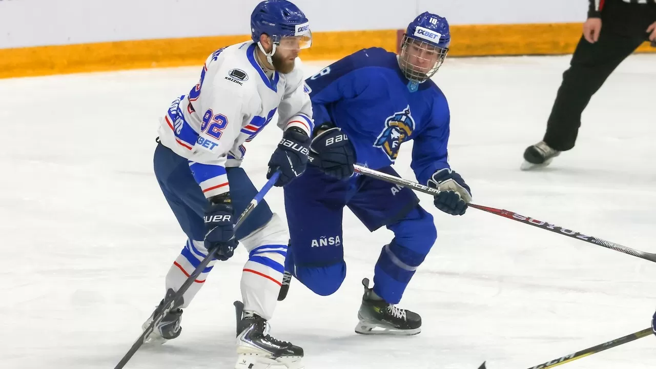 "Номад" обыграл "Торпедо" в матче лидеров Pro Hokei Ligasy