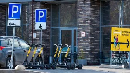 Электросамокаты официально признали транспортом в РК 