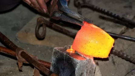 Китайские ученые научились добывать литий из океана 