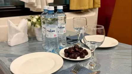 В РК вагоны-рестораны переходят на спецрежим из-за Рамазана 