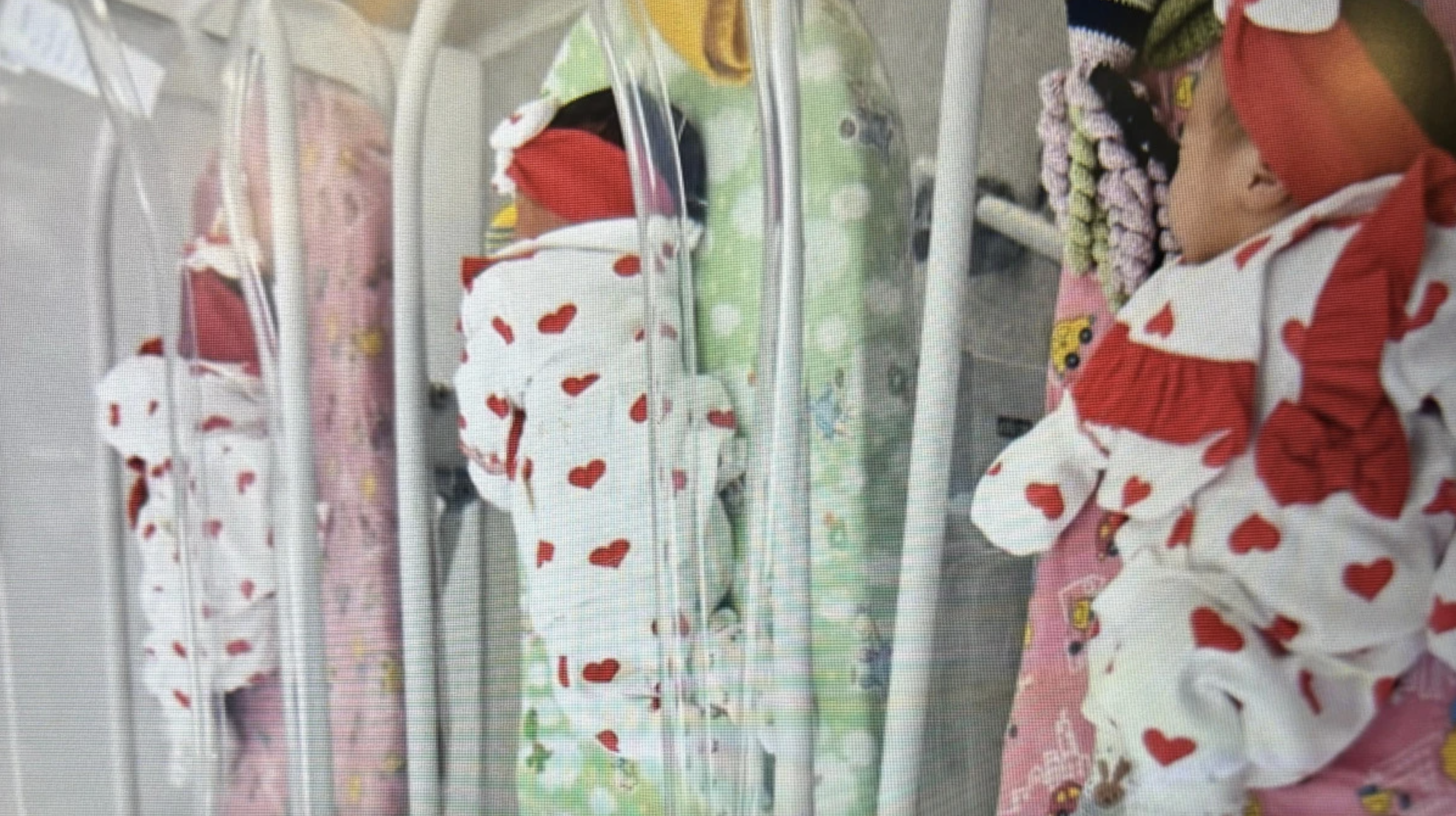 Атырауда үшем дүниеге келді