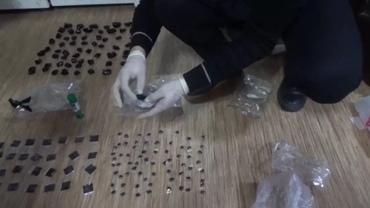 Иностранного наркокурьера задержали в Семее  