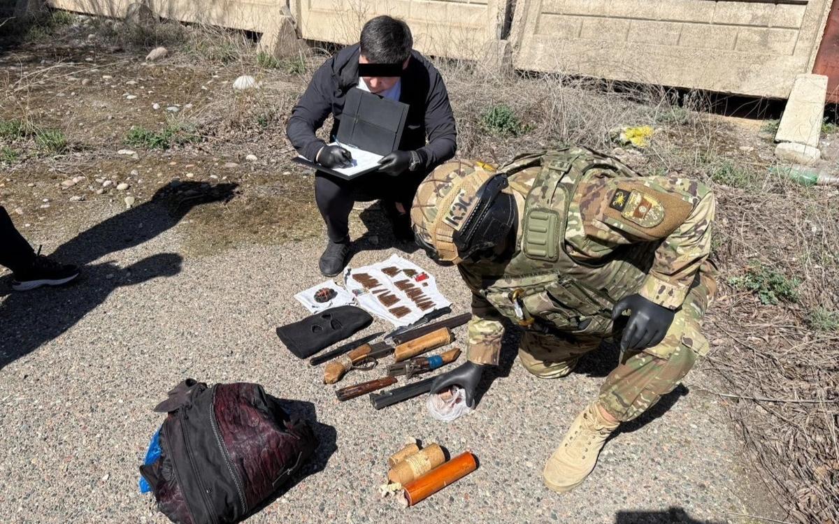 Қырғызстанда ұйымдасқан қылмыстық топтың қару-жарақ қоймасы табылды