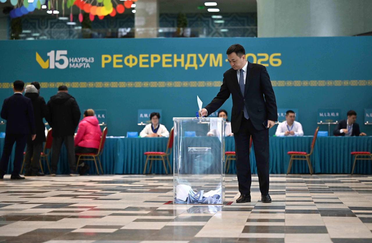 Айбек Дәдебай референдумда дауыс берді