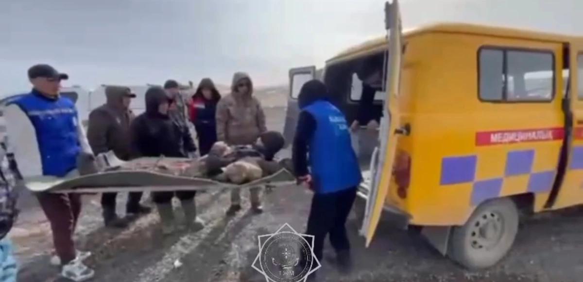 5 күн бойы айдалада қар жеп күнелткен малшы құтқарылды