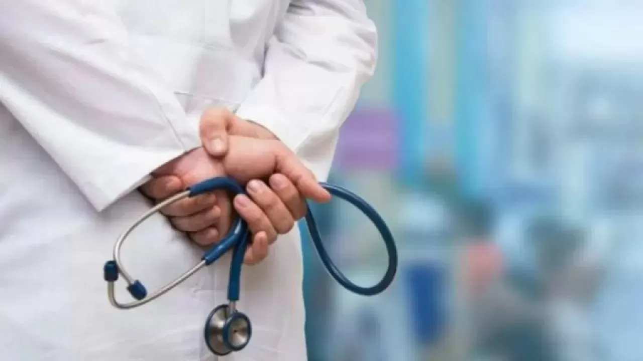 Нападение на фельдшера скорой в столичном ТЦ: в полиции рассказали подробности