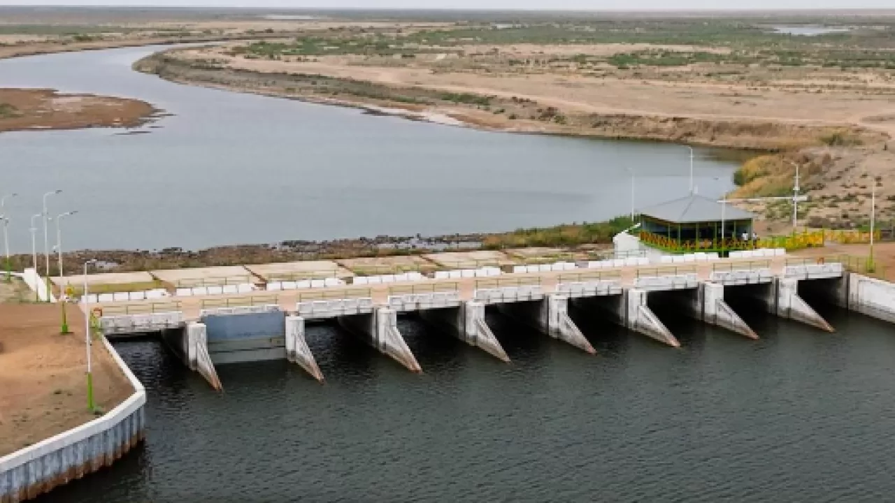 Сброс воды из водохранилищ начали в Казахстане  