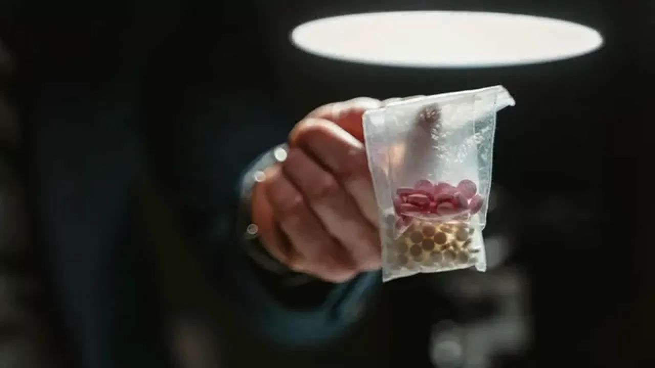 Сотни студентов наблюдали за судом над наркоторговцами в Казахстане 