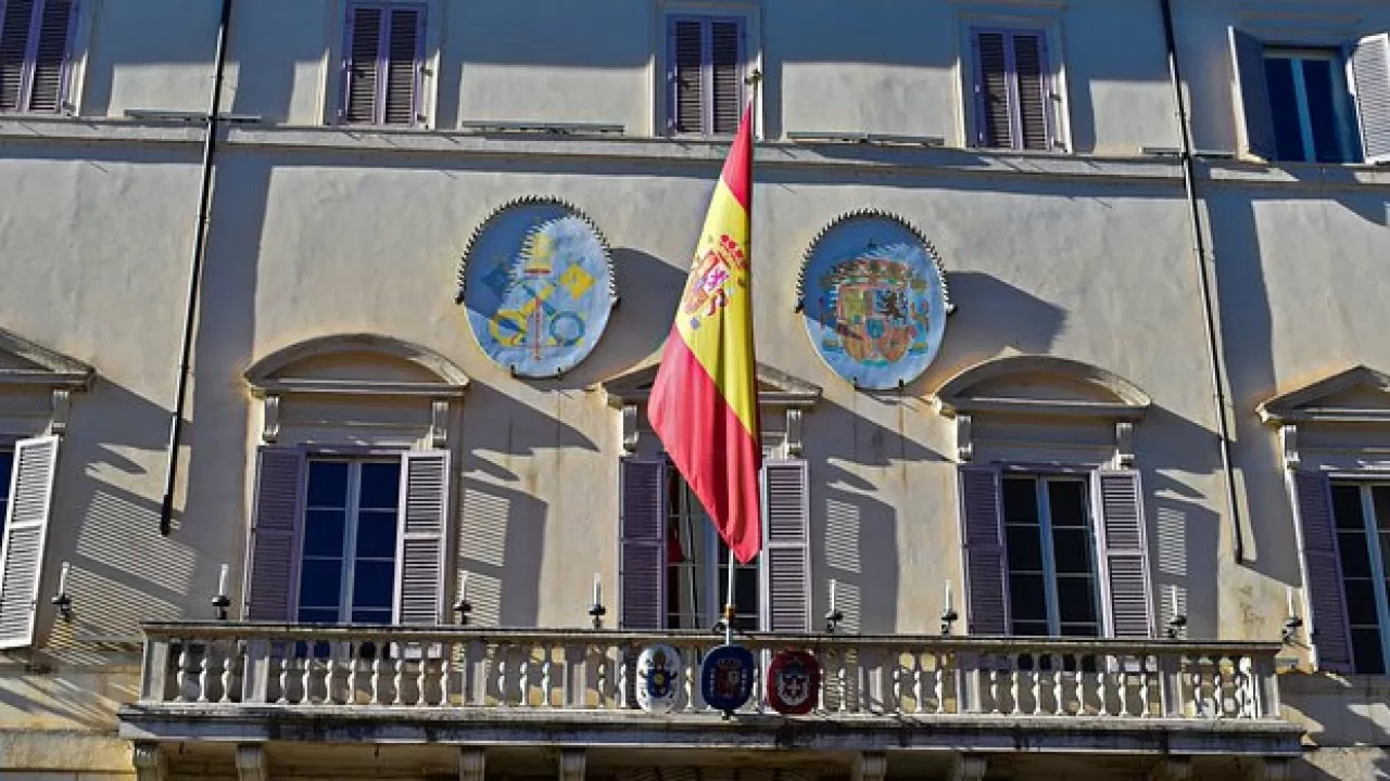 Испания отозвала своего посла в Израиле