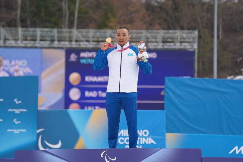 Президент Паралимпиада чемпионы Ербол Хамитовты құттықтады
