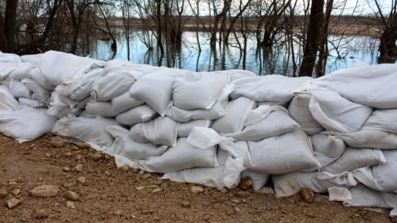 Противопаводковые мероприятия в области Абай: работы ведутся в круглосуточном режиме 