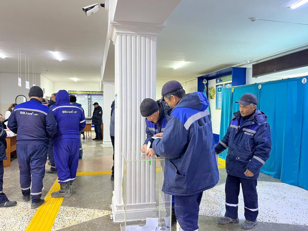 Маңғыстаулық мұнайшылар өндіріс орындарында өз таңдауын жасауда 