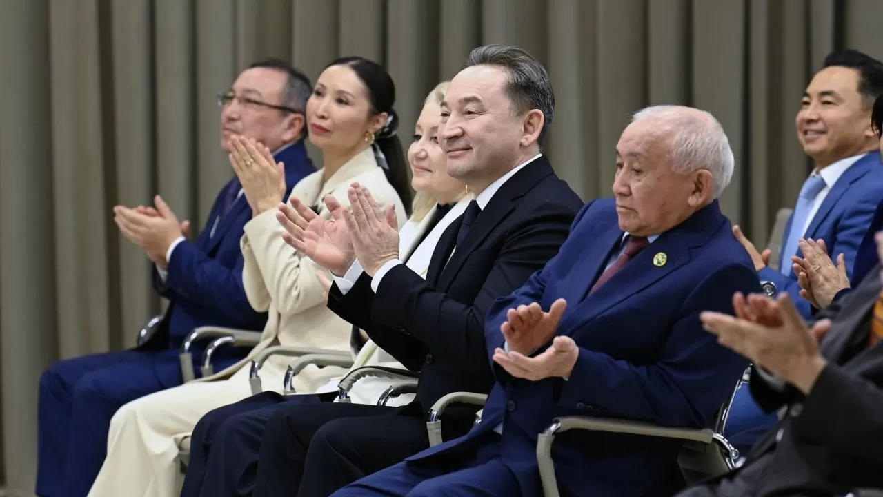 Токаев поручил пересмотреть стоимость грантов, выделяемых зарубежным университетам