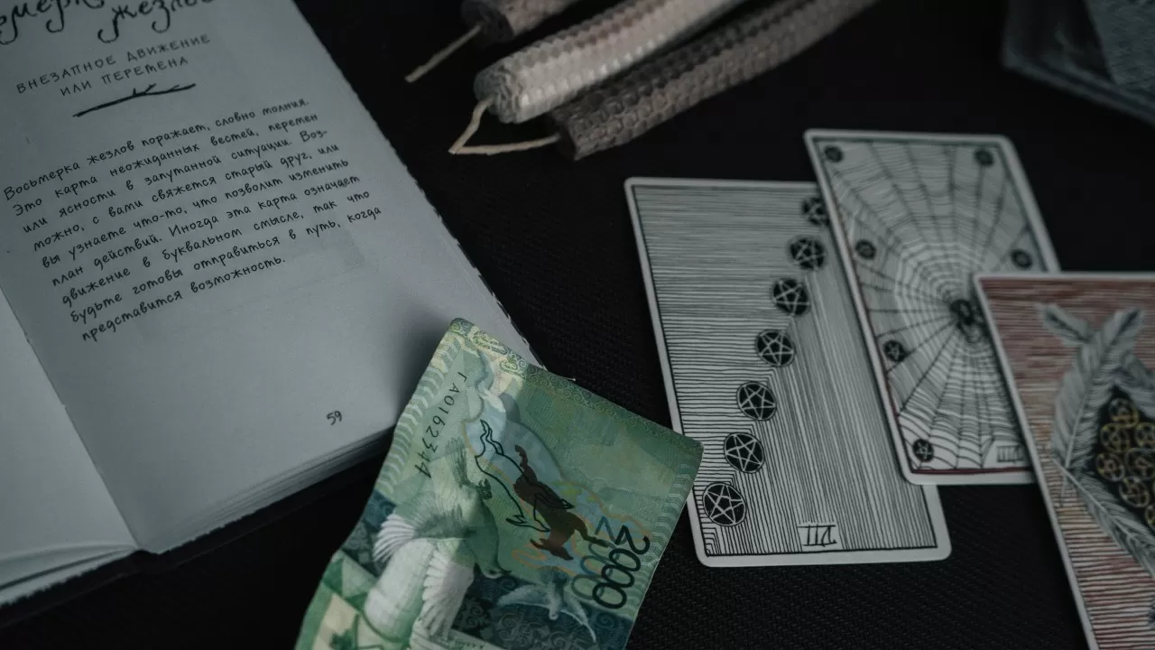 Эзотерика в соцсетях Казахстана превращается в миллиардный бизнес