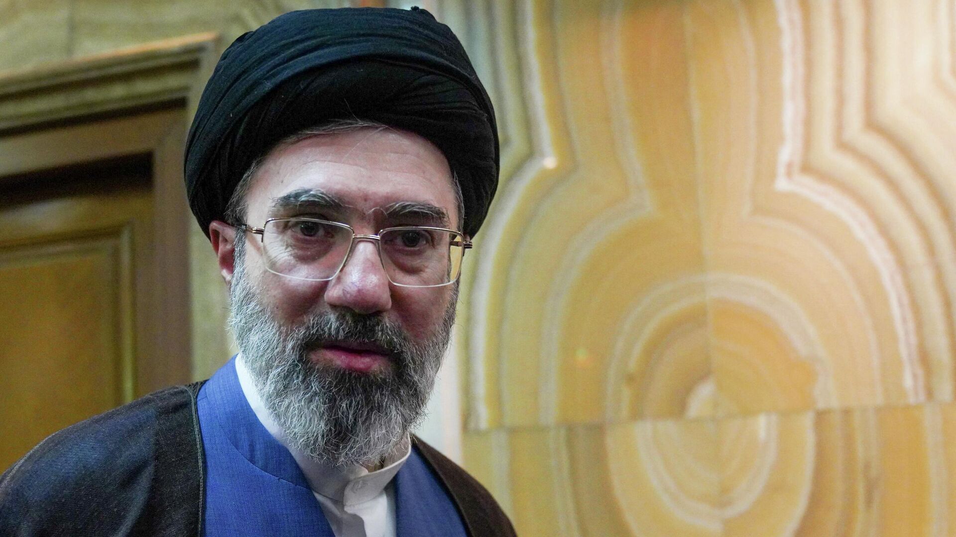 &laquo;Жарақат алды&raquo; делінген Иранның сужаңа көшбасшысы алғаш рет мәлімдеме жасады