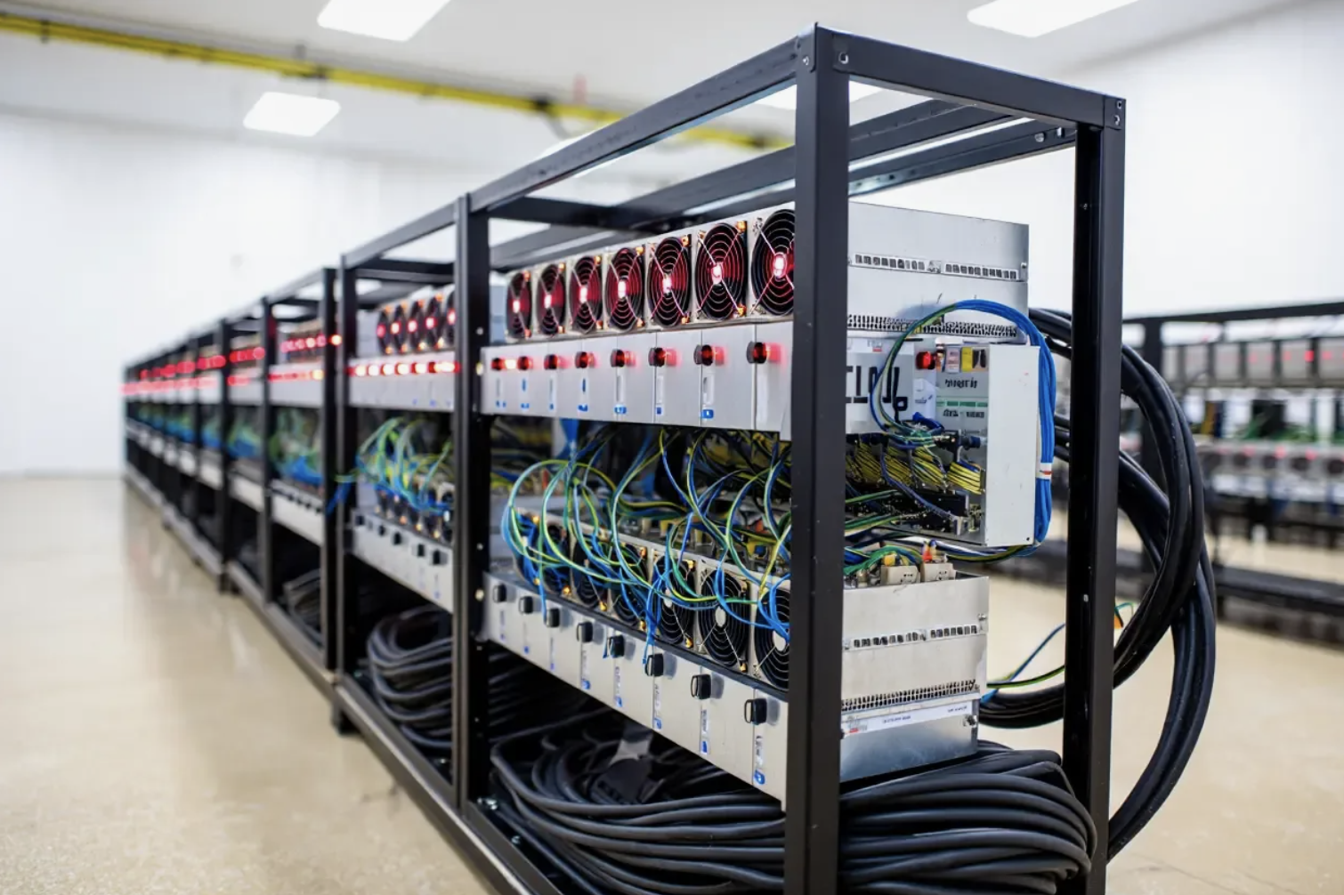 Қостанай облысында құны 500 млн теңгеден асатын майнингтік жабдық тәркіленді