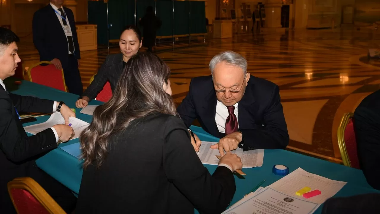 Я сделал выбор в пользу Токаева и остаюсь с этим выбором навсегда - Назарбаев 