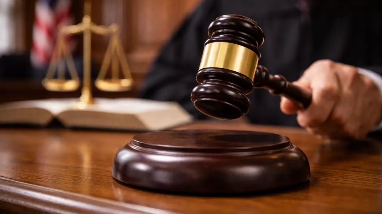 Слепые швеи вернулись на работу: Павлодарский суд отменил массовое увольнение