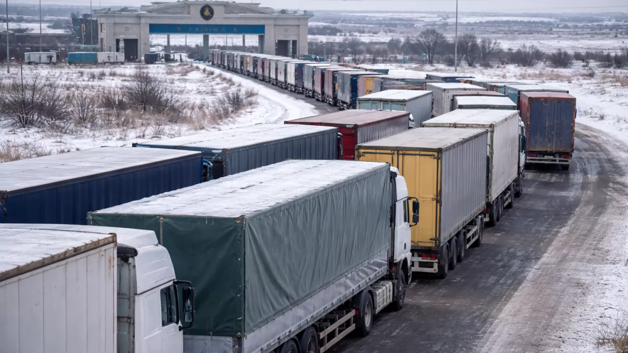 Сбой "Кеден": почему бизнес теряет деньги на границе