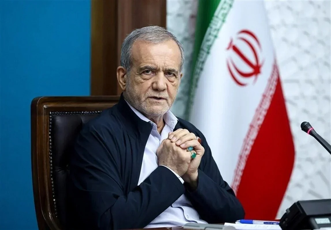 Иран президенті көрші елдерге жасалған шабуылдар үшін кешірім сұрады