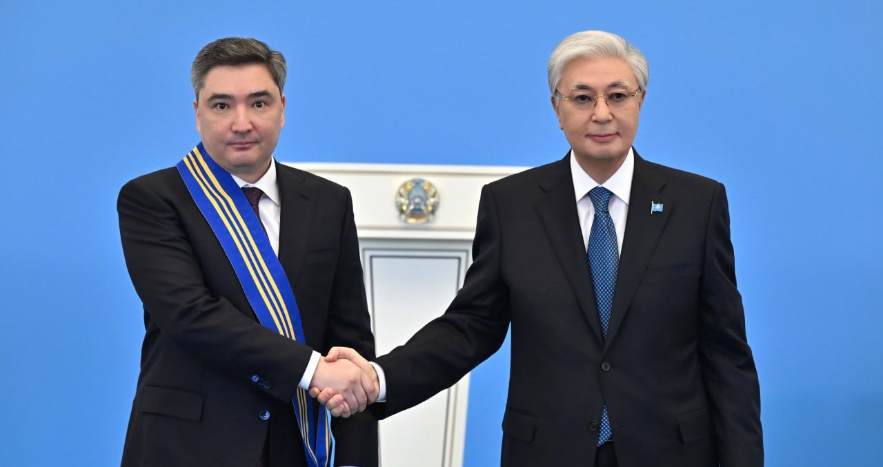 Президент бірқатар азаматқа мемлекеттік наградалар табыс етті