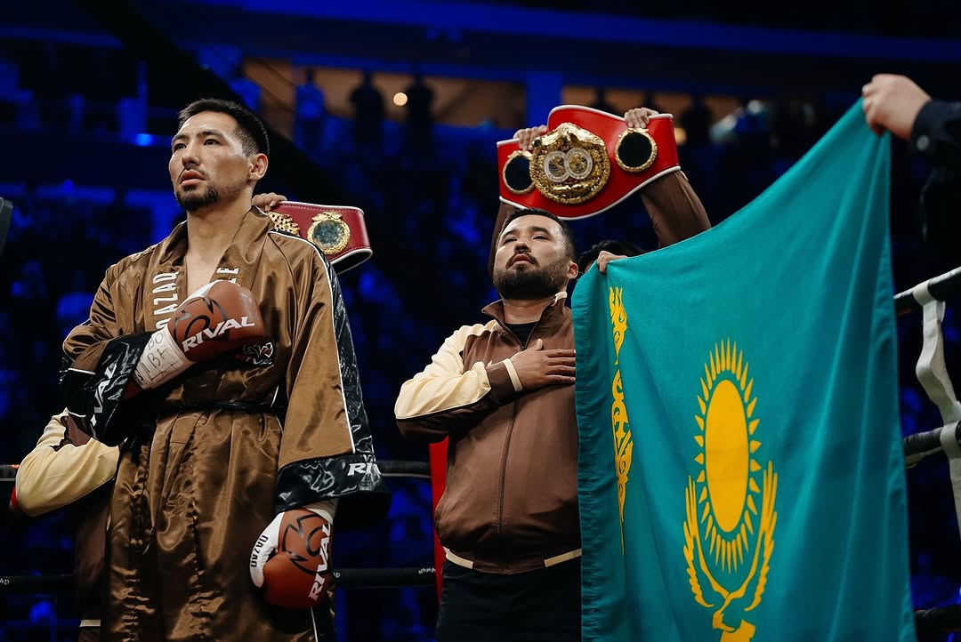 Жәнібек Әлімханұлы IBF чемпиондық белбеуінен айырылды