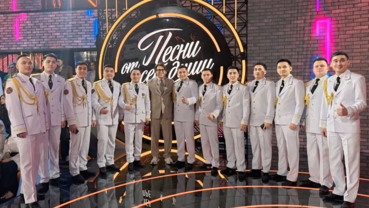 Хор Нацгвардии Казахстана произвел фурор у Малахова 