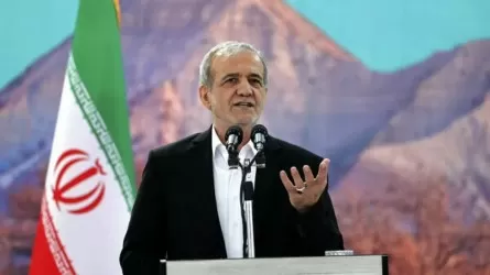 &laquo;Это была ошибка&raquo;: президент Ирана извинился за ракетные удары по соседям