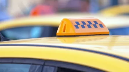 Сколько зарабатывают таксисты в РК 