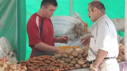 Иран запретил экспорт продовольствия: союзник Казахстана обеспокоен 